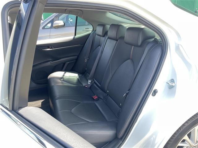 Toyota CAMRY 2018 8593939-12