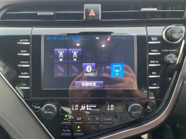 Toyota CAMRY 2017 8593940-1