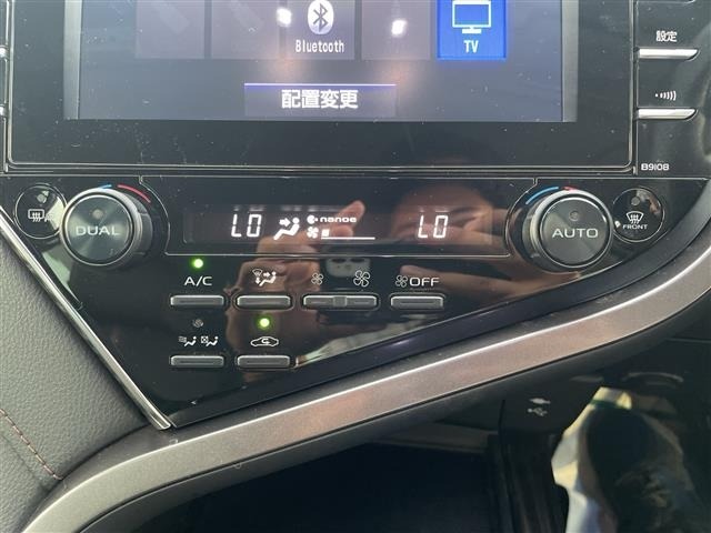 Toyota CAMRY 2017 8593940-11