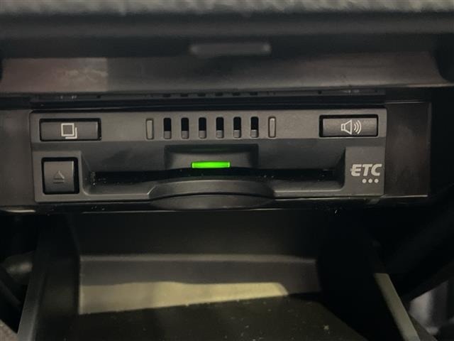 Toyota CAMRY 2017 8593940-22