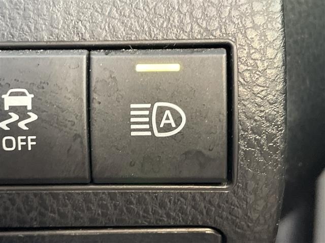 Toyota CAMRY 2017 8593940-4