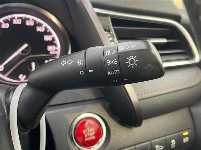 Toyota CAMRY 2017 8593940-9