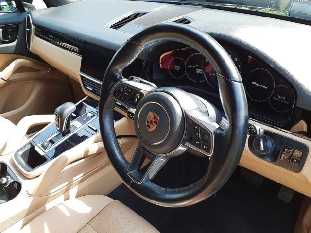Porsche CAYENNE 2018 8590786-9
