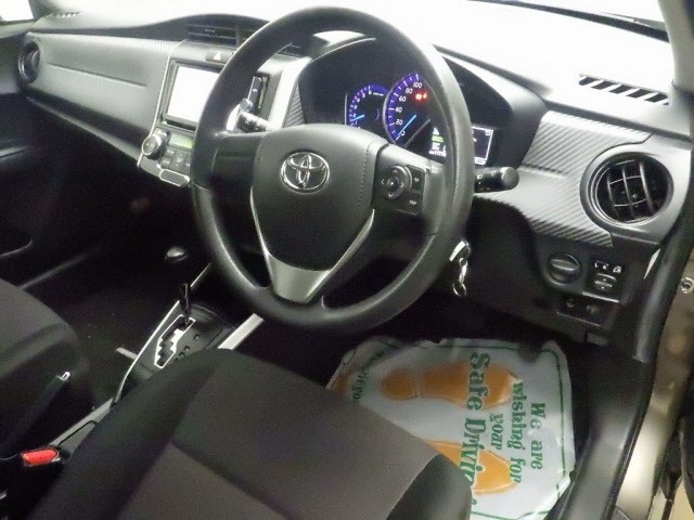 Toyota COROLLA FIELDER 2014 8594792-3