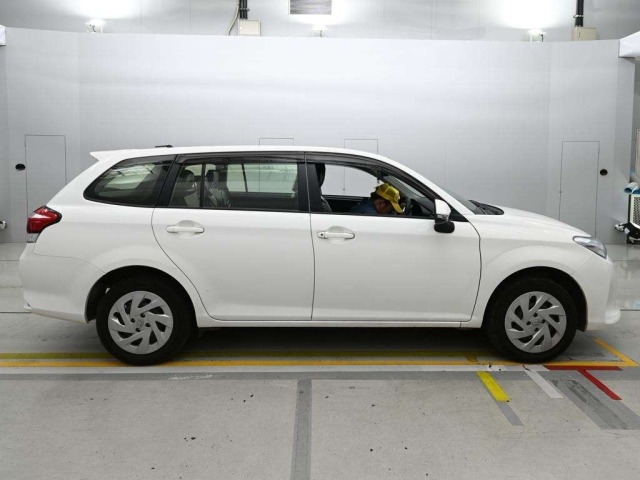 Toyota COROLLA FIELDER 2021 8594845-3