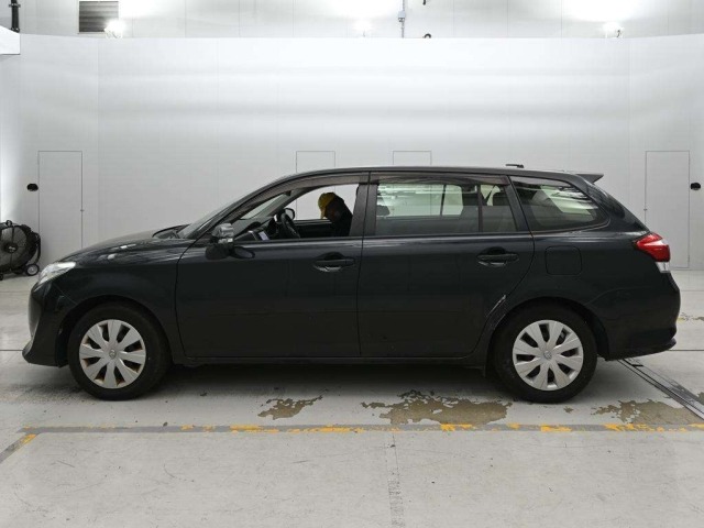 Toyota COROLLA FIELDER 2016 8594846-4