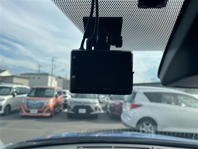Toyota COROLLA FIELDER 2018 8594852-1