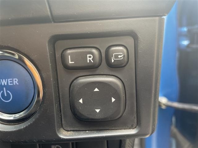 Toyota COROLLA FIELDER 2018 8594852-10