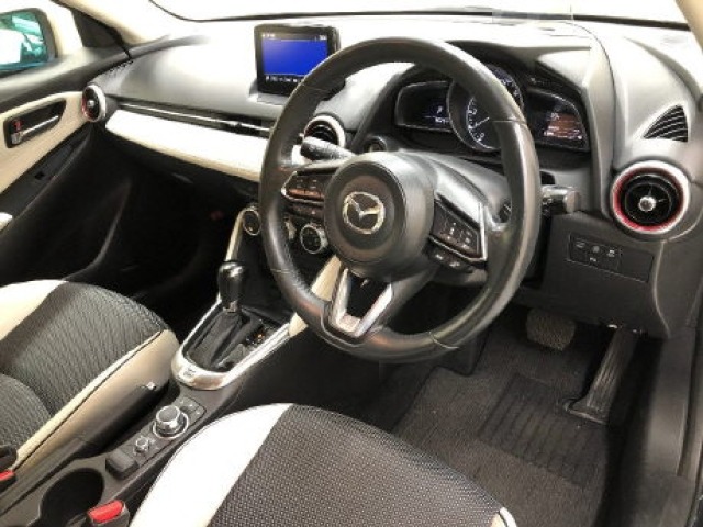 Mazda DEMIO 2017 8598028-5