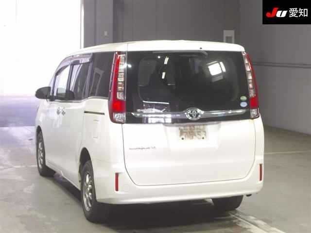 Toyota ESQUIRE 2015 8598054-1