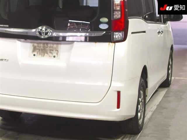 Toyota ESQUIRE 2015 8598054-8