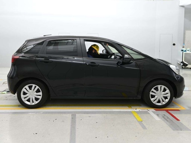 Honda FIT 2023 8595773-3