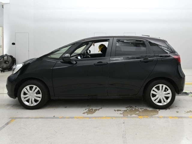 Honda FIT 2023 8595773-4