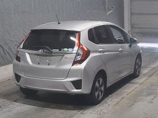 Honda FIT 2016 8595784-1