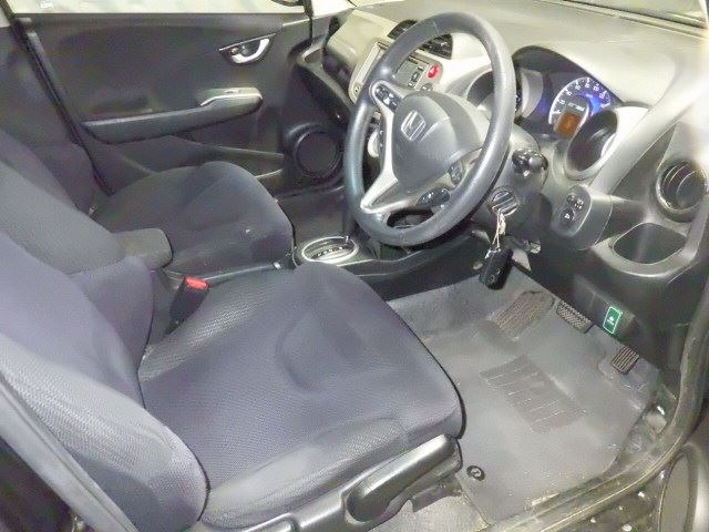 Honda FIT 2011 8595785-3