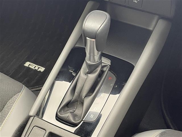 Honda FIT 2024 8595836-22