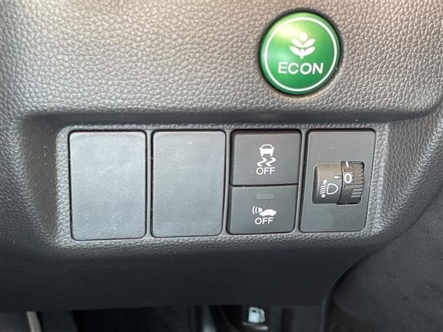 Honda FIT 2014 8595852-10