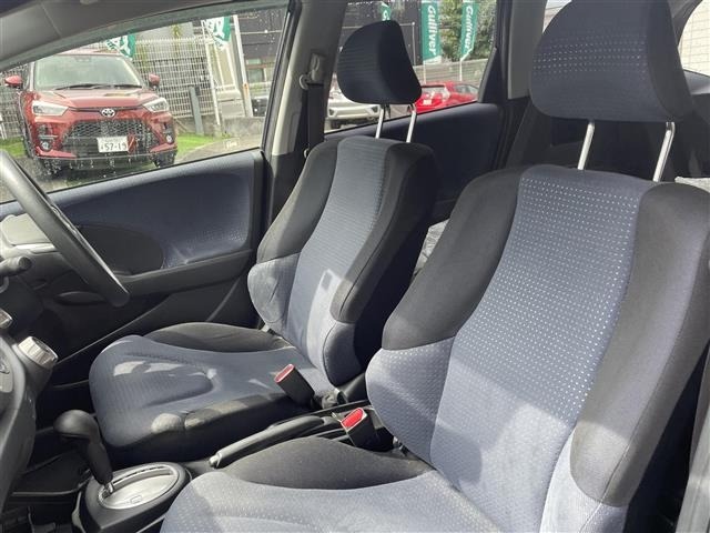 Honda FIT 2010 8595858-1