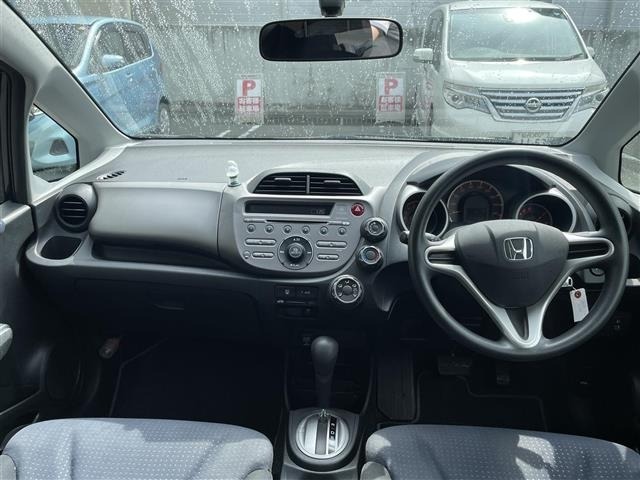 Honda FIT 2010 8595858-12