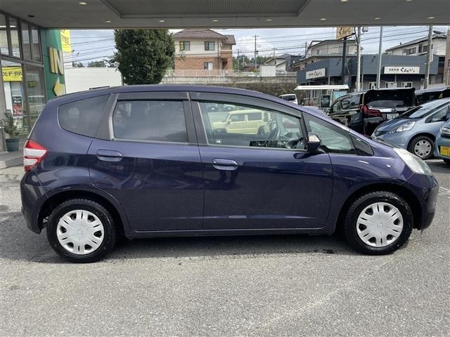 Honda FIT 2010 8595858-6