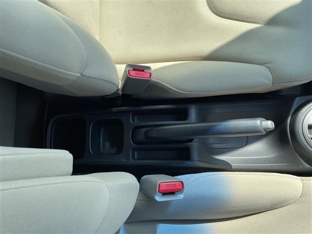 Honda FIT 2010 8595862-1