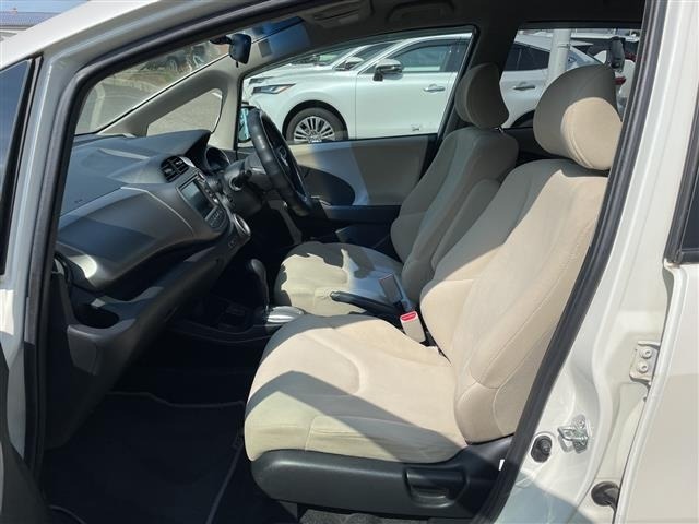 Honda FIT 2010 8595862-10