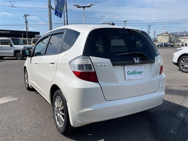 Honda FIT 2010 8595862-13
