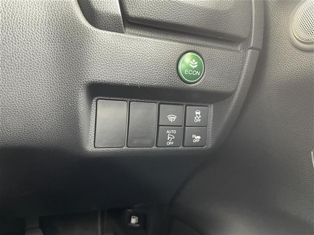Honda FIT 2016 8595863-11