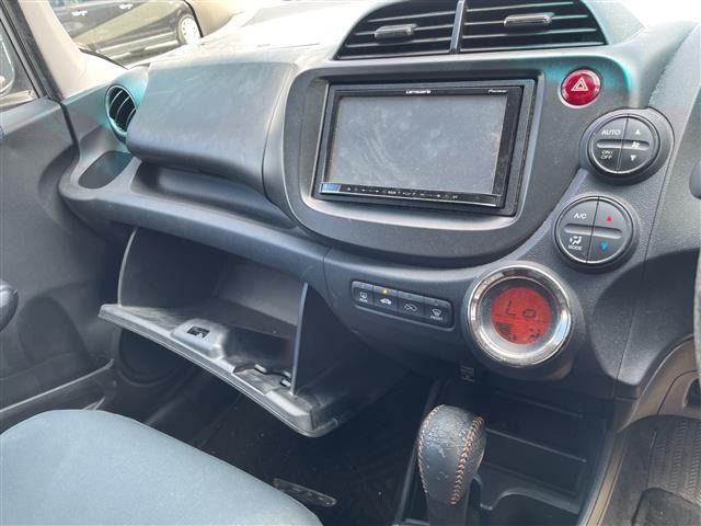 Honda FIT 2011 8595869-11