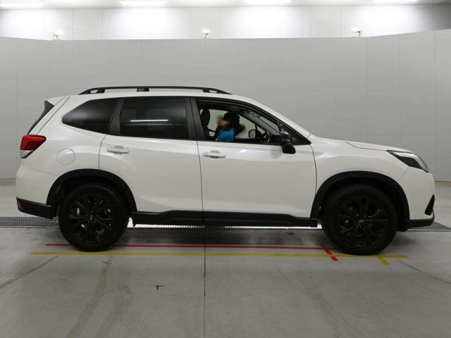 Subaru FORESTER 2023 8595068-3