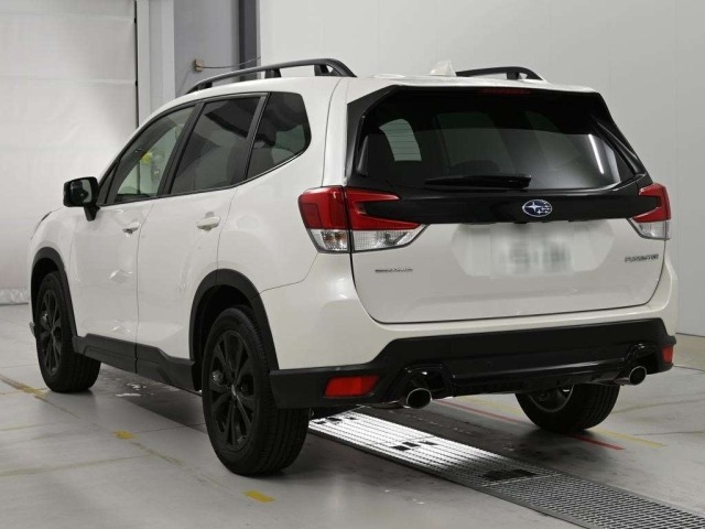Subaru FORESTER 2023 8595068-6