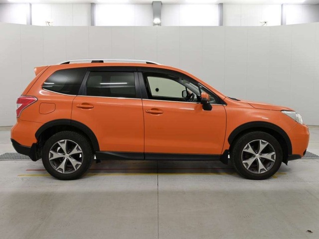 Subaru FORESTER 2015 8595069-3