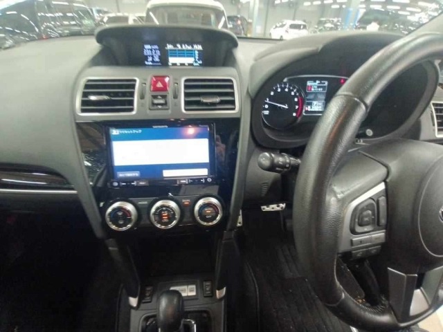 Subaru FORESTER 2016 8595070-11