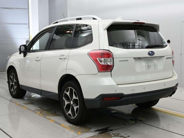 Subaru FORESTER 2015 8595081-6