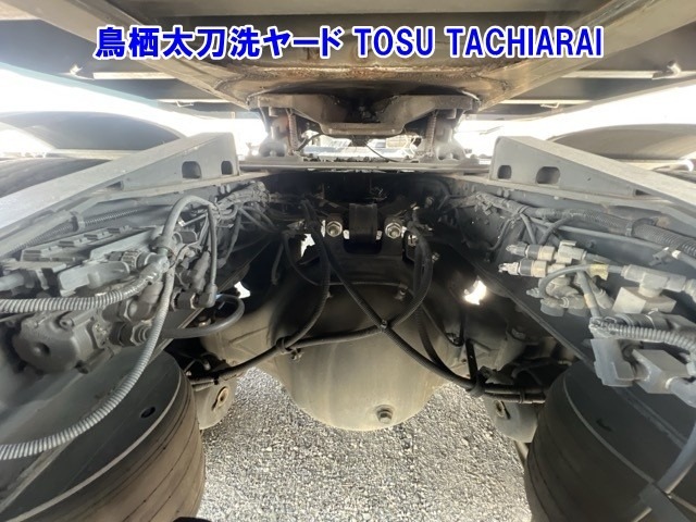 Isuzu GIGA 2015 8587070-15