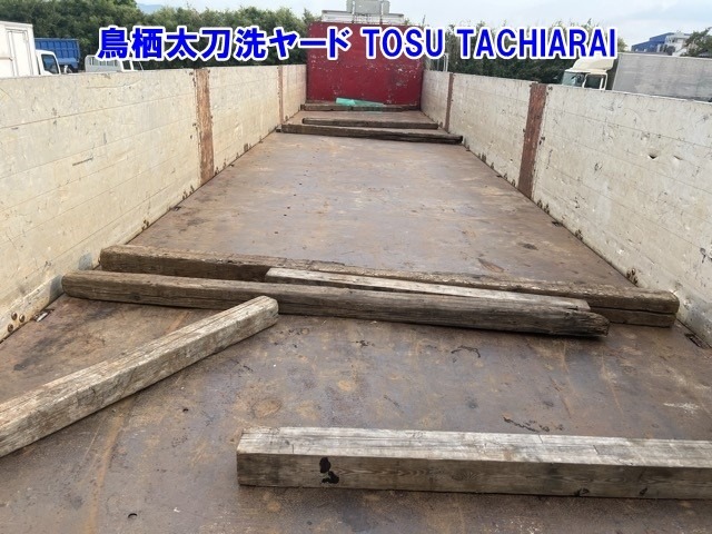 Isuzu GIGA 2015 8587070-21