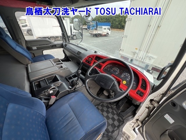 Isuzu GIGA 2015 8587070-23