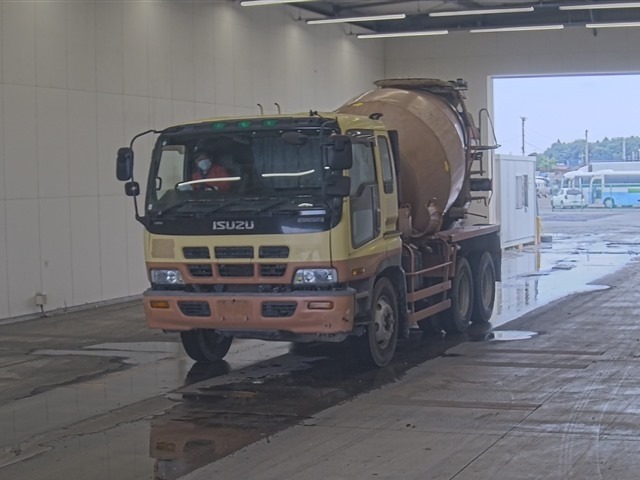 Isuzu GIGA 2003 8587113-0