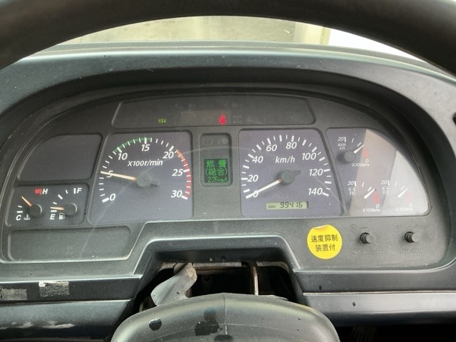 Isuzu GIGA 2008 8587123-6