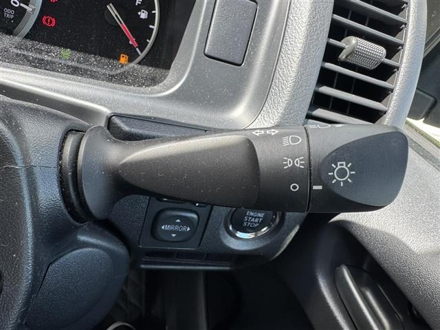 Toyota HIACE COMMUTER 2020 8596124-31