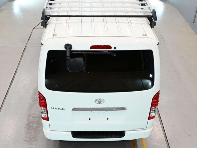Toyota HIACE VAN 2023 8593701-8