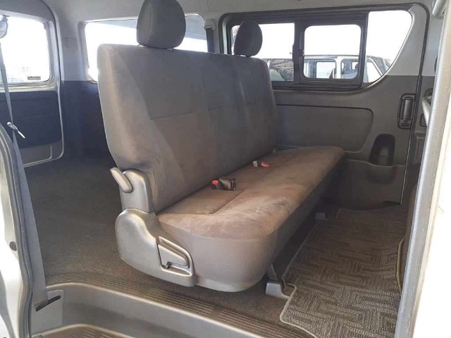 Toyota HIACE VAN 2018 8593733-11