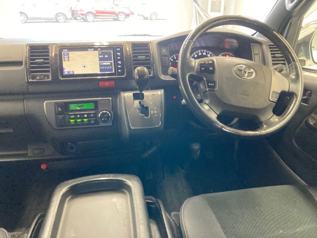 Toyota HIACE VAN 2019 8593741-3
