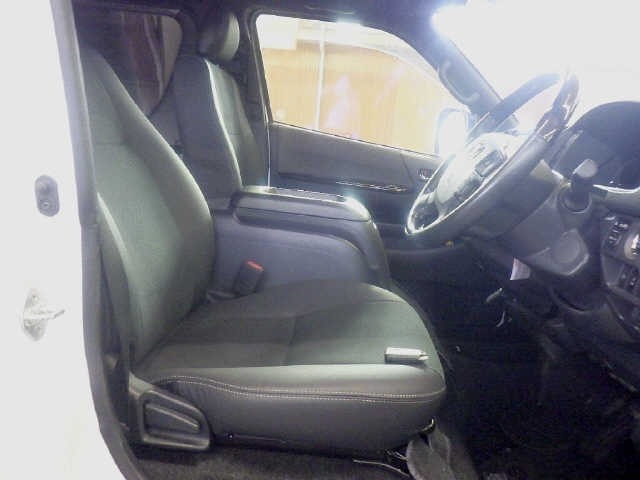 Toyota HIACE VAN 2024 8593750-7