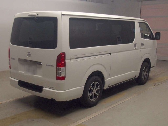 Toyota HIACE VAN 2026 8593751-1