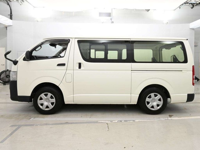 Toyota HIACE VAN 2021 8593798-4