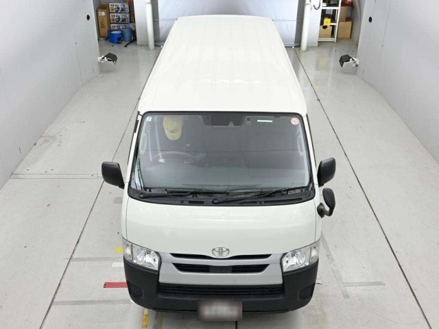 Toyota HIACE VAN 2021 8593798-7