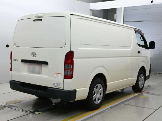 Toyota HIACE VAN 2021 8593812-1