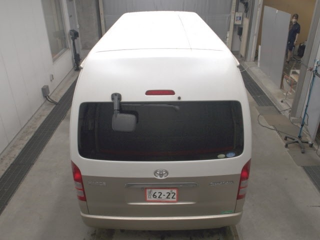 Toyota HIACE WAGON 2011 8595046-7
