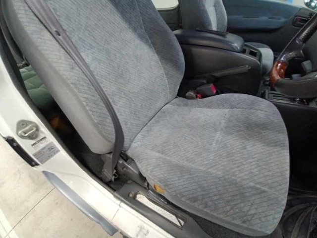 Toyota HIACE WAGON 1998 8595049-10
